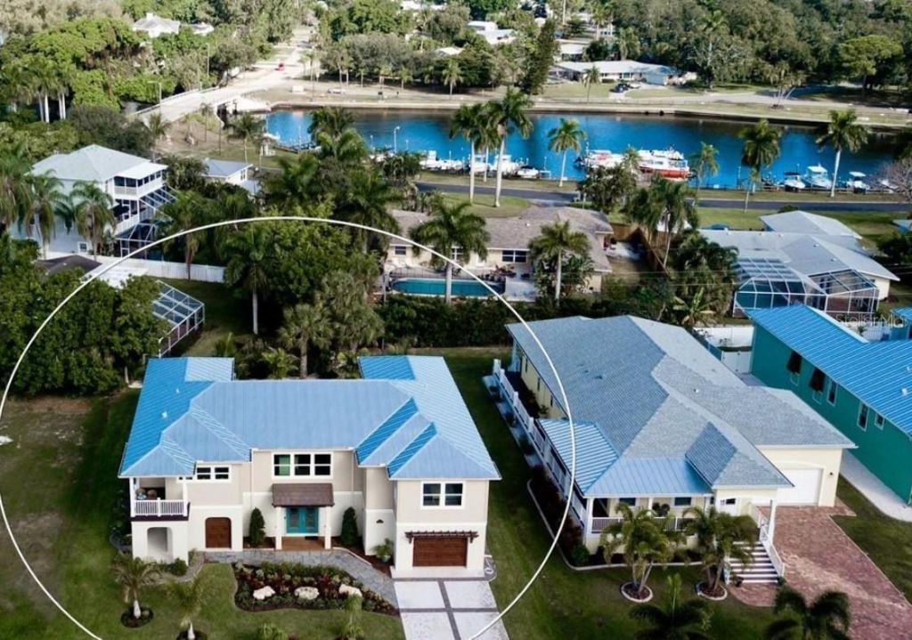 8202 17th Avenue W, Bradenton, FL 34209 Photo