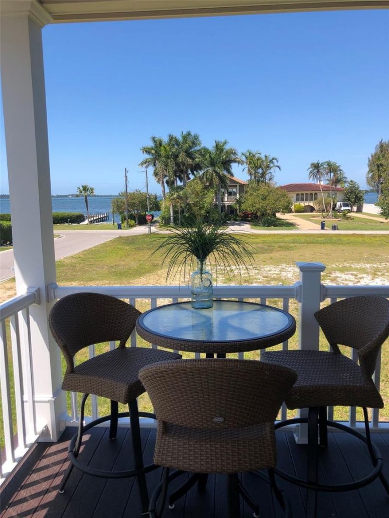 8202 17th Avenue W, Bradenton, FL 34209 Photo