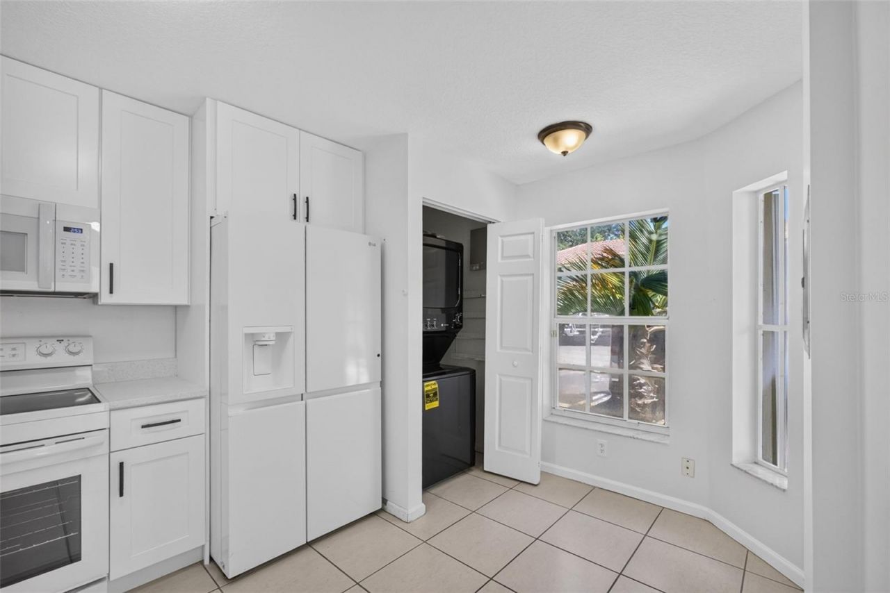 946 Summit Lake Drive , West Palm Beach, FL 33406 Photo