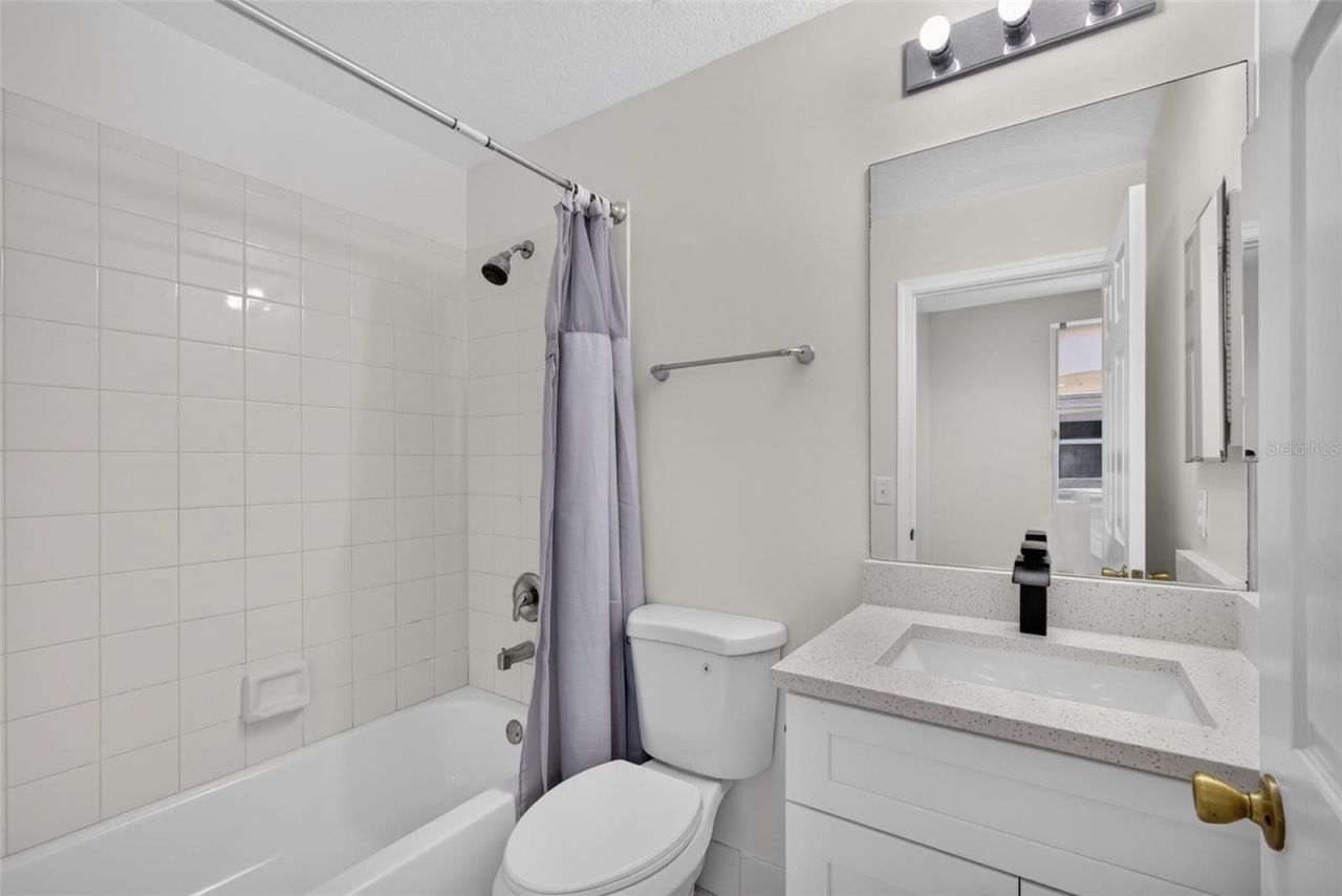 946 Summit Lake Drive , West Palm Beach, FL 33406 Photo