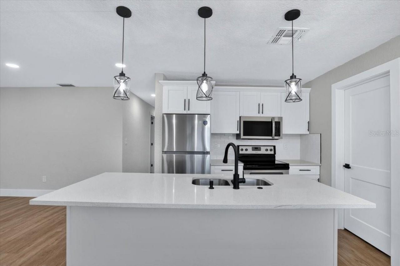 950 26th Avenue S, Saint Petersburg, FL 33705 Photo