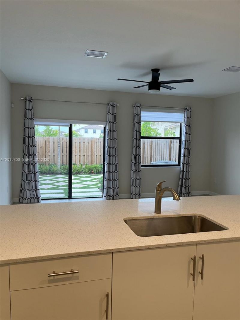 11889 SW 245th Ter , Homestead, FL 33032 Photo
