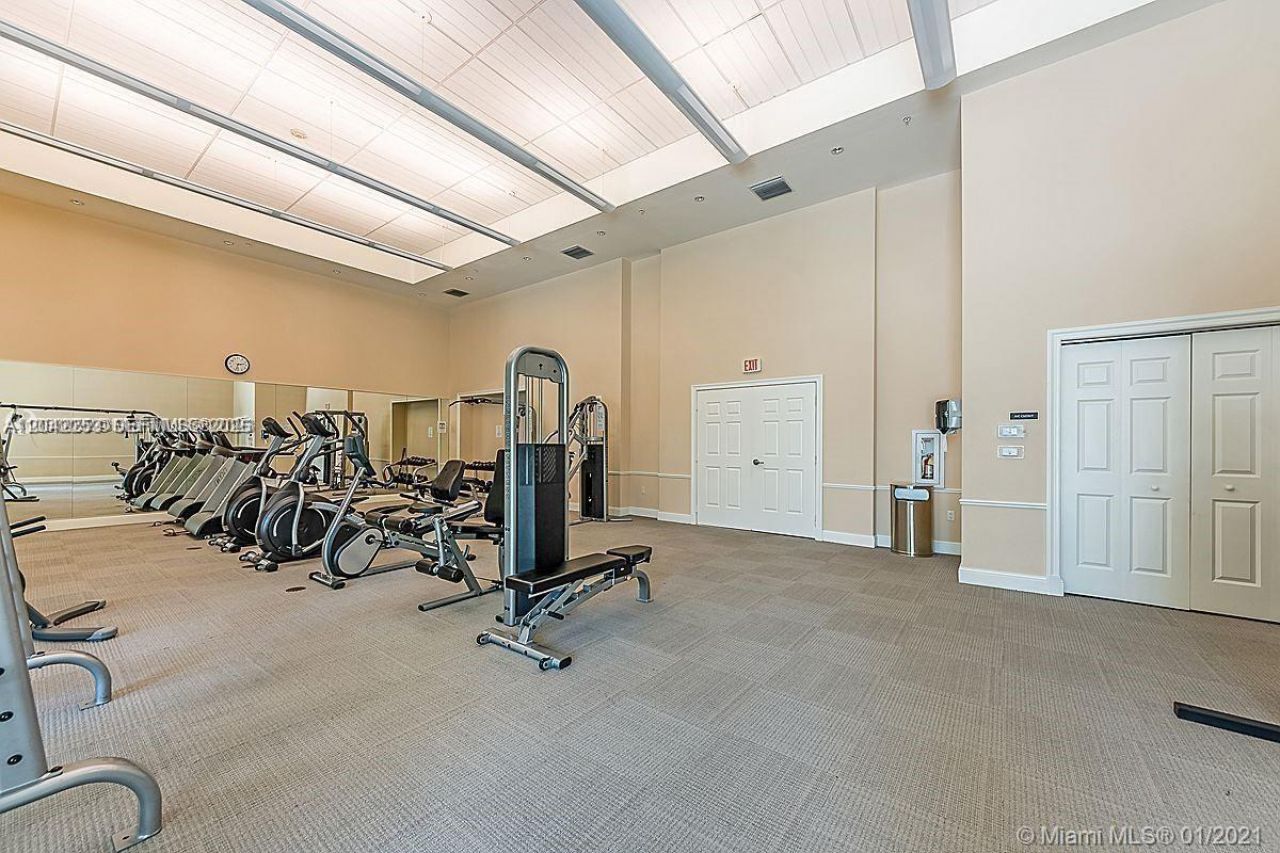 1300 Ponce De Leon Blvd , Unit 500, Coral Gables, FL 33134 Photo