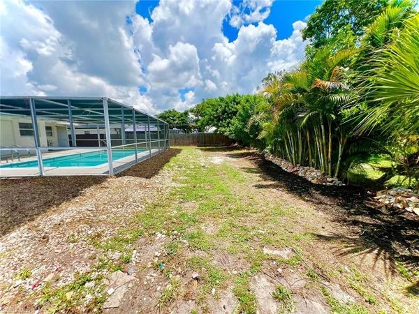 4708 Orange Grove BLVD, NORTH FORT MYERS, FL 33903