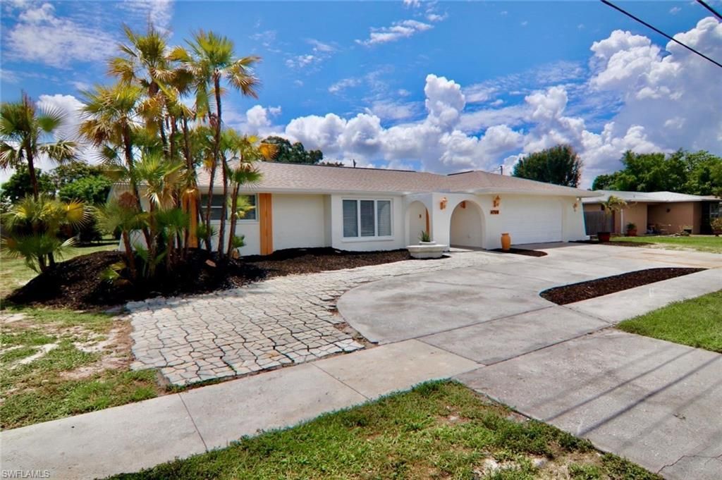 4708 Orange Grove Blvd, North Fort Myers, FL 33903 Photo