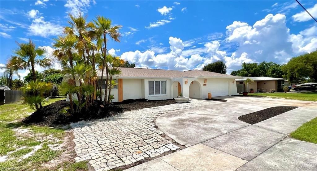 4708 Orange Grove Blvd, North Fort Myers, FL 33903 Photo