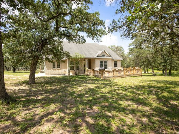 1262 MORNING GLORY LN, Adkins, TX 78101