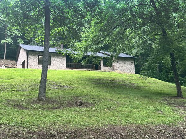 3678 Bear Hollow Rd , Whites Creek, TN 37189