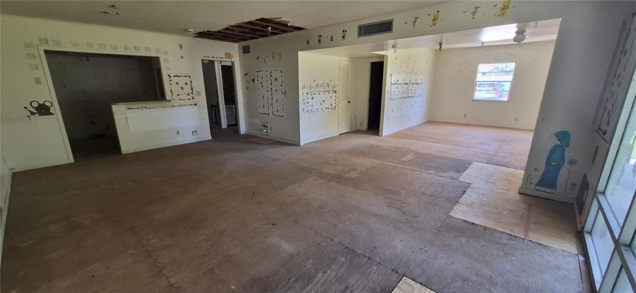 7789 131st Street N, Seminole, FL 33776 Photo
