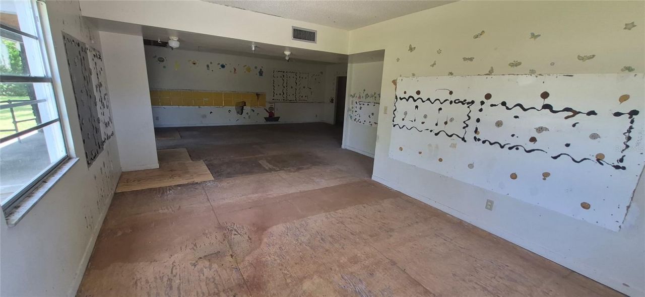 7789 131st Street N, Seminole, FL 33776 Photo
