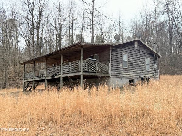 147 Sleepy Hollow Rd, Speedwell, TN 37870