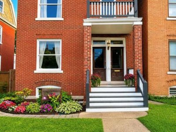 4008 Botanical Avenue , St Louis, MO 63110