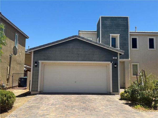 43 Heathrow Lake Avenue , North Las Vegas, NV 89084