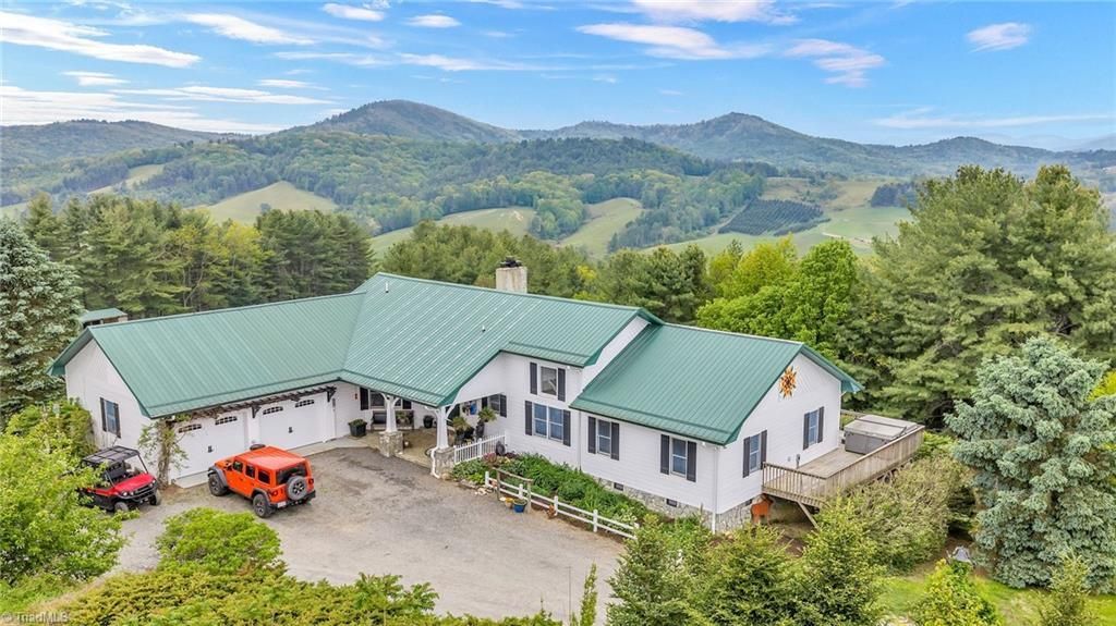 840 & 492 Chenault Road, Laurel Springs, NC 28644 Main Photo