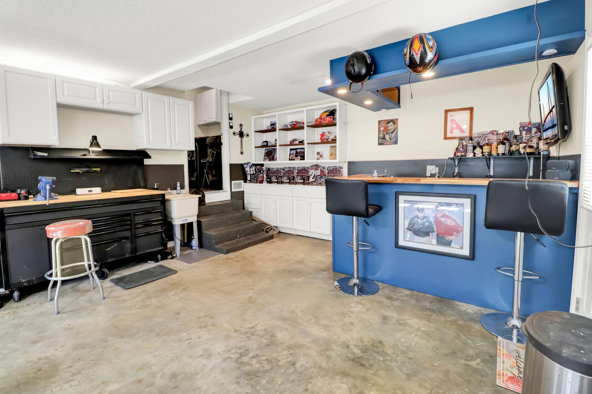 108 Evance Court Photo 29