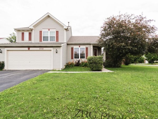 25518 W Foxtail Road , Round Lake, IL 60073