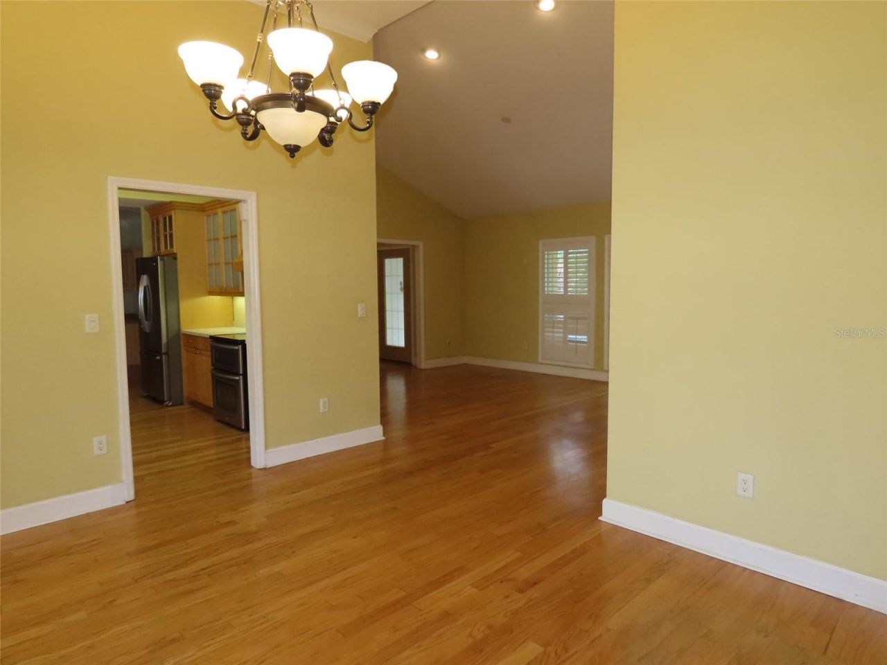 7555 Pine Valley Lane, Seminole, FL 33776 Photo