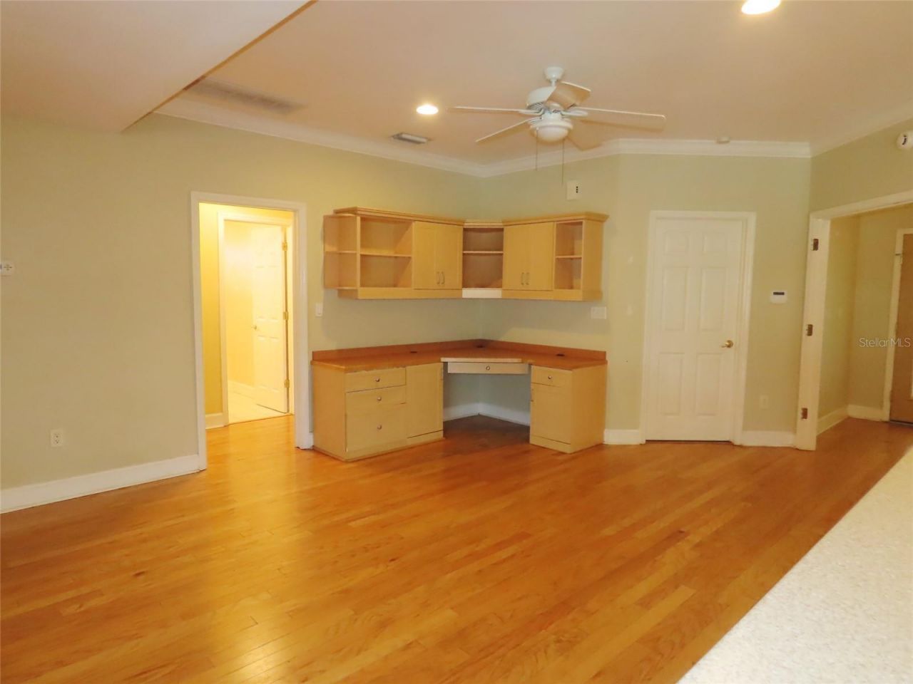 7555 Pine Valley Lane, Seminole, FL 33776 Photo