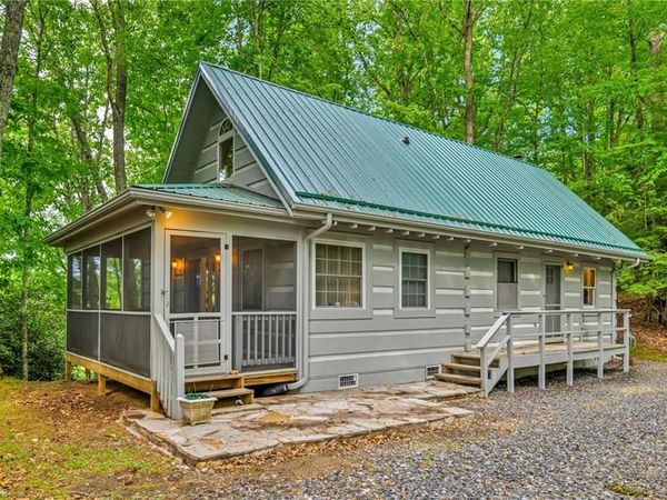 638 Riverwood Trail, Lansing, NC 28543
