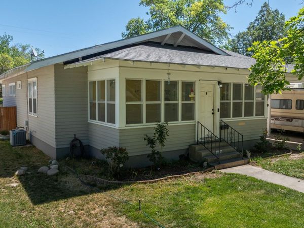 243 8th Ave E, Twin Falls, ID 83301