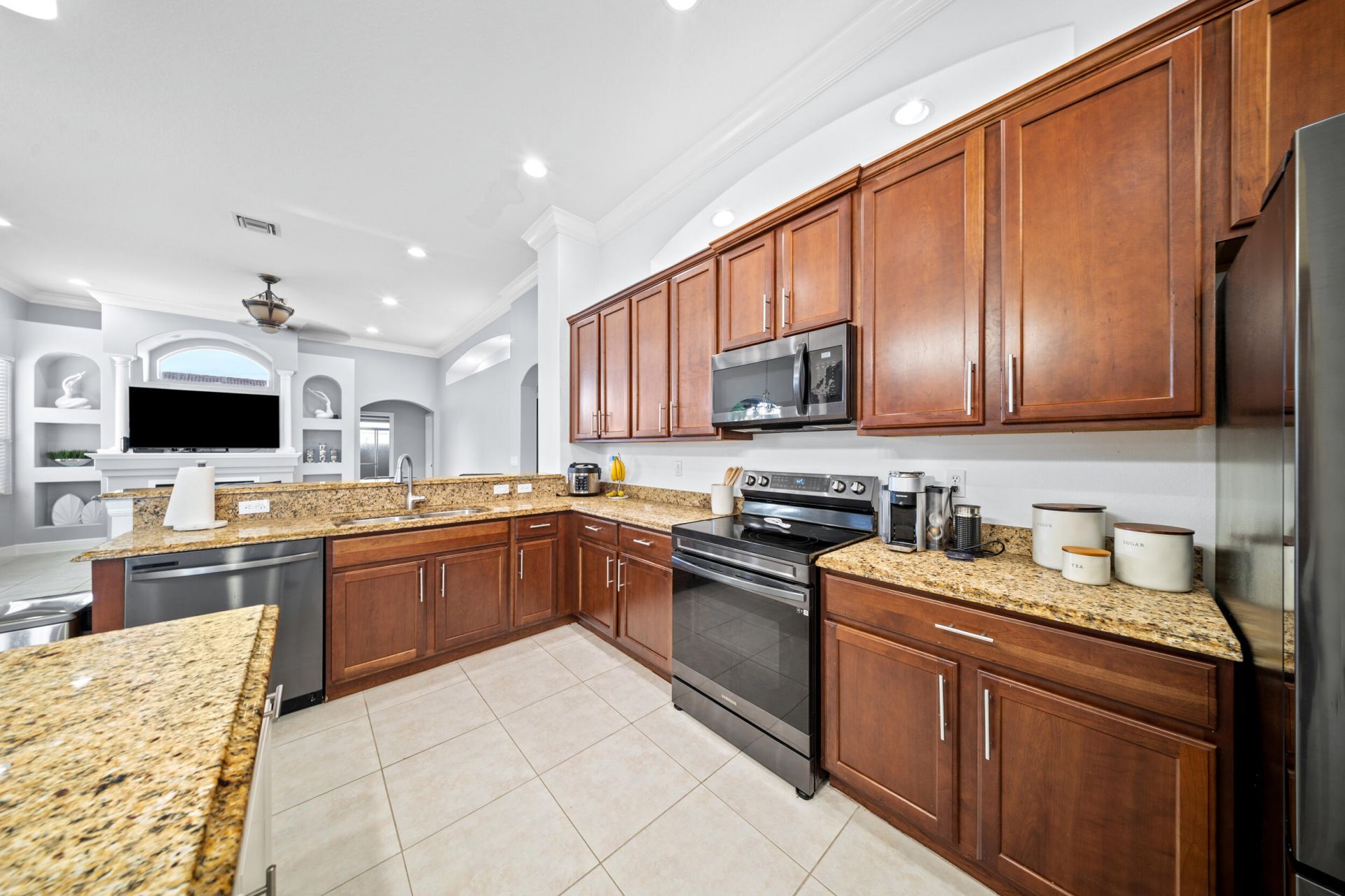 5918 NW Hann Drive, Port Saint Lucie, FL 34986 Photo