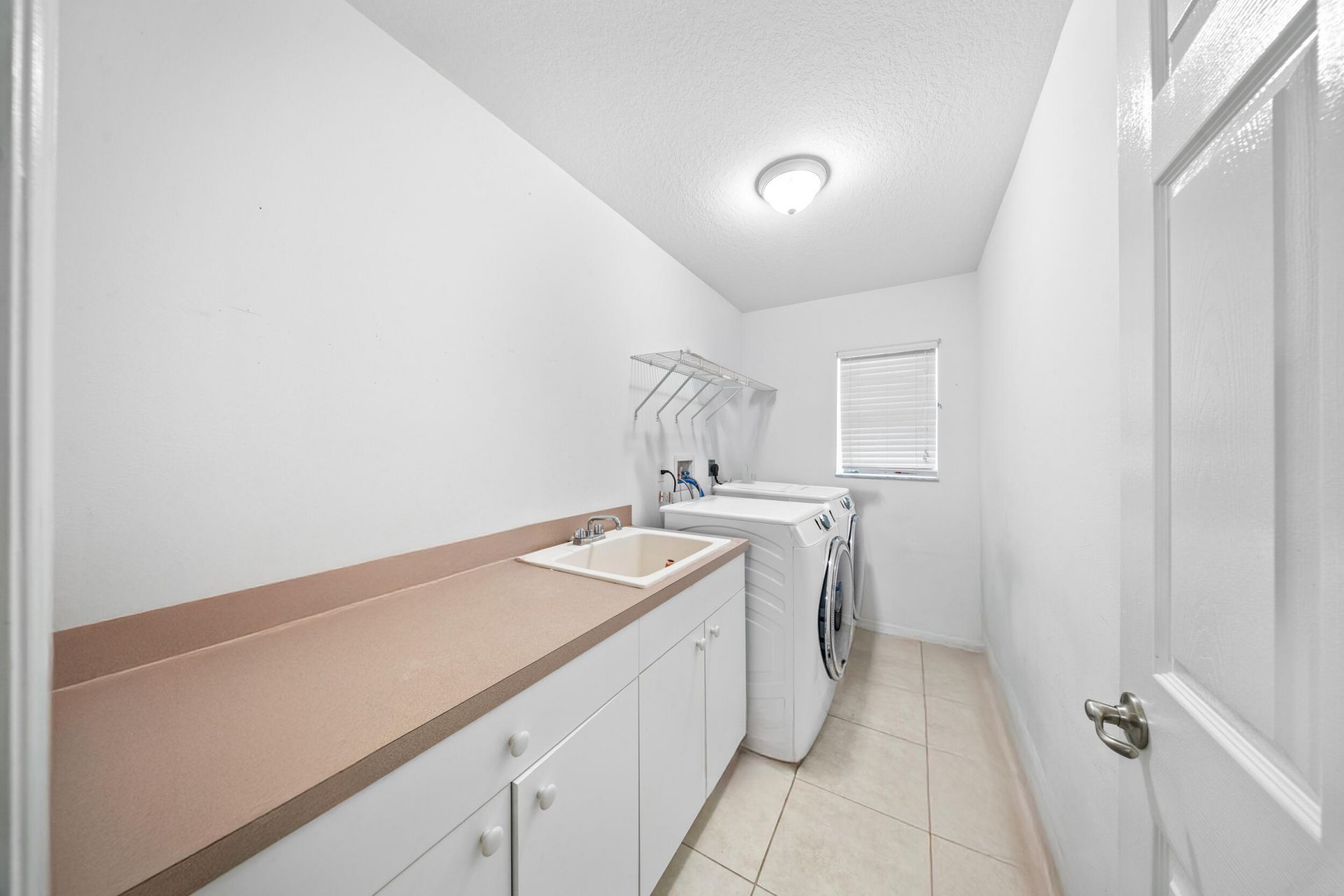 5918 NW Hann Drive, Port Saint Lucie, FL 34986 Photo