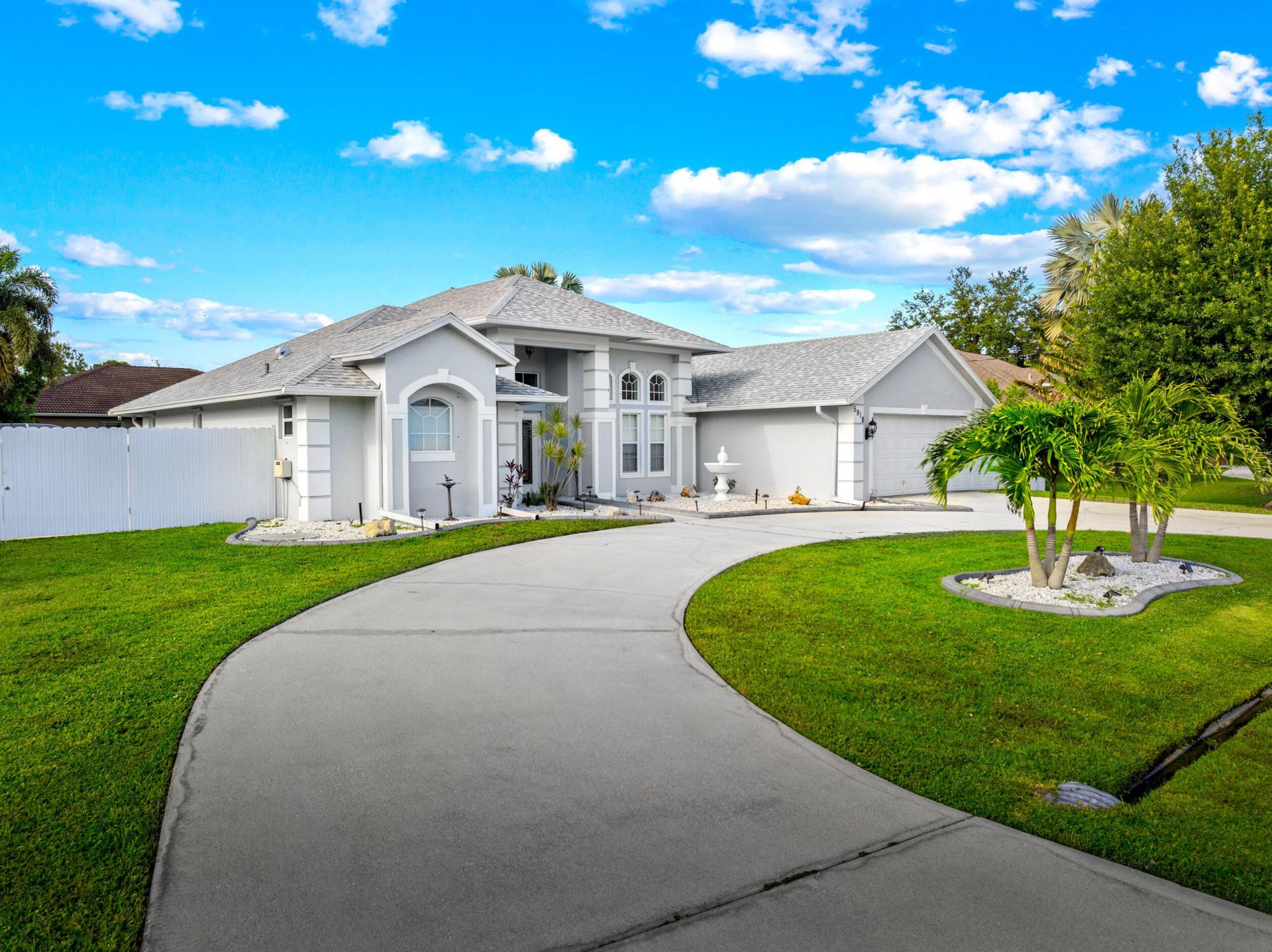 5918 NW Hann Drive, Port Saint Lucie, FL 34986 Photo