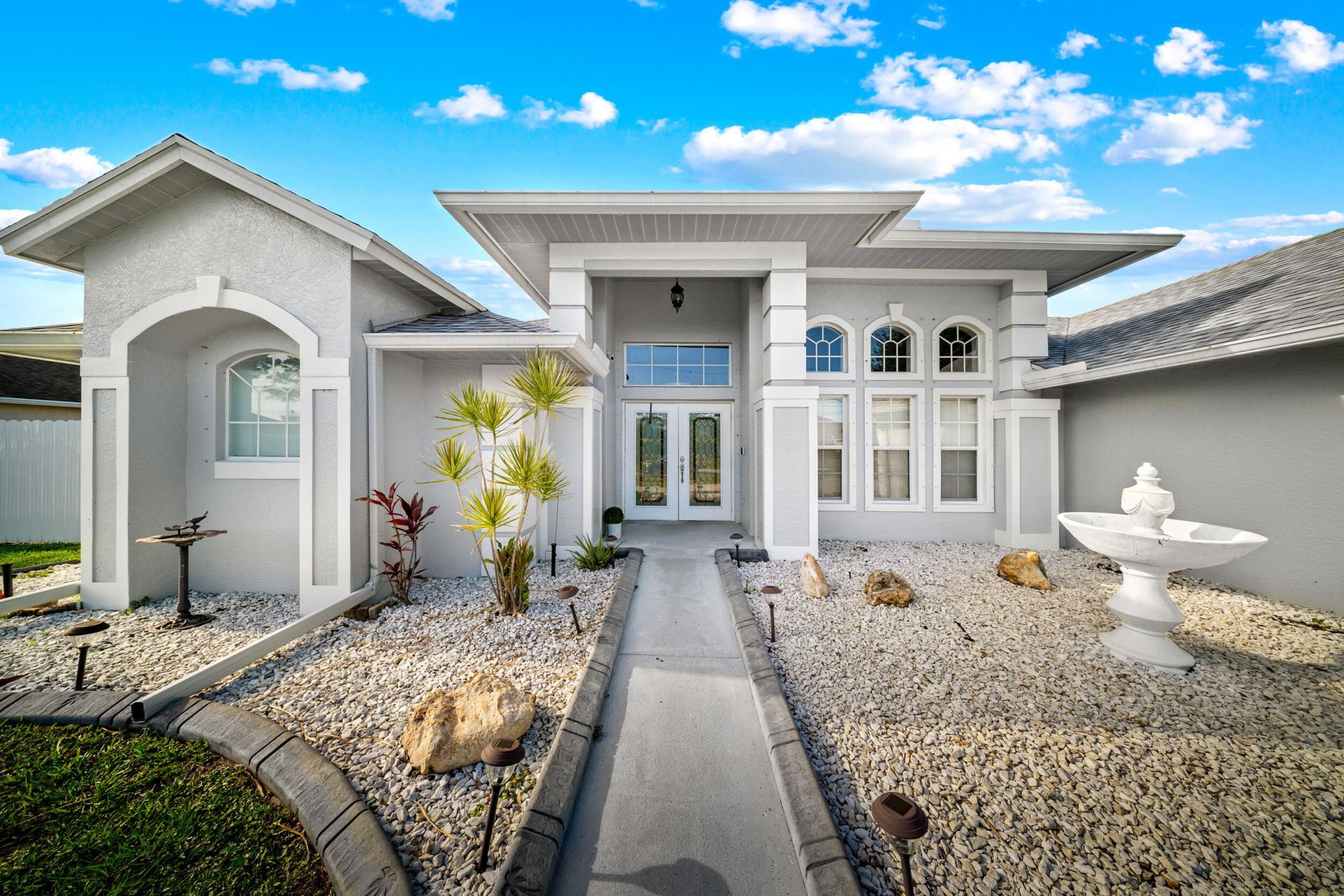 5918 NW Hann Drive, Port Saint Lucie, FL 34986 Photo
