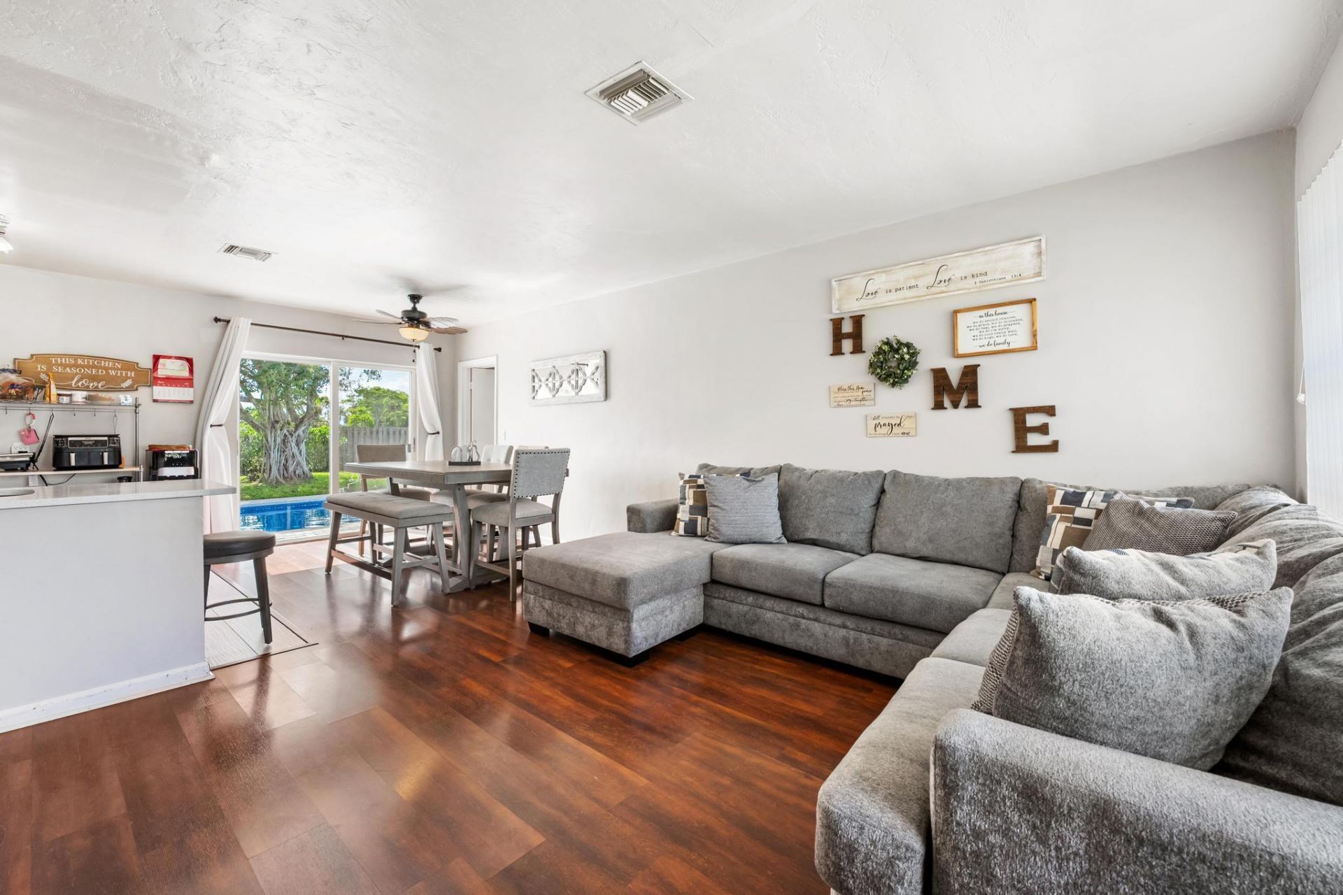 153 Abaco Drive, Palm Springs, FL 33461 Photo