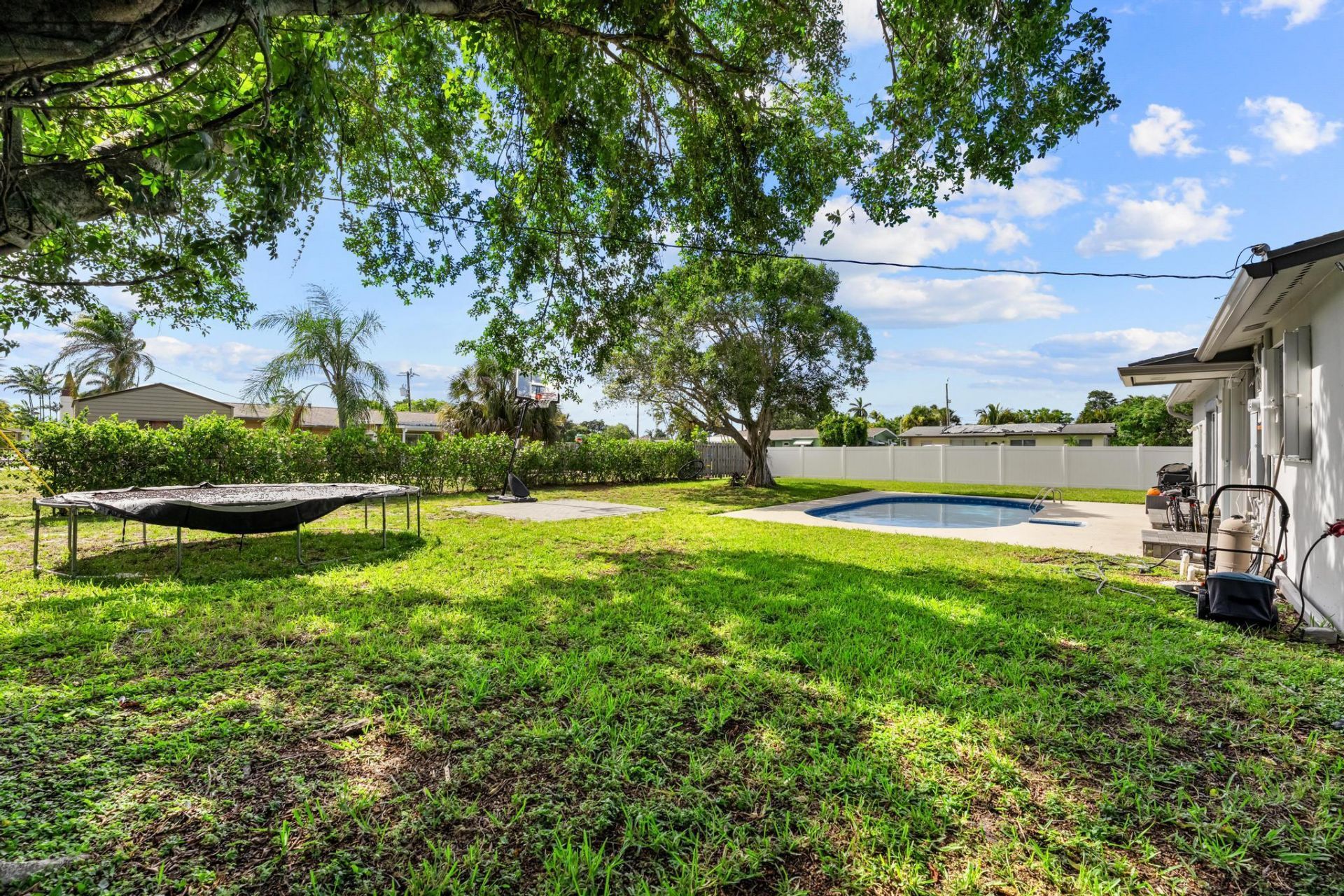 153 Abaco Drive, Palm Springs, FL 33461 Photo