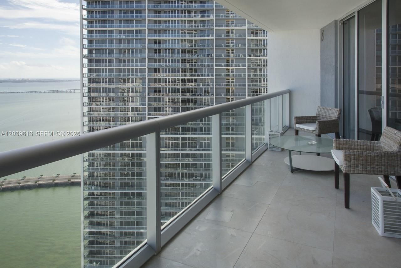 465 Brickell Ave , Unit 4703, Miami, FL 33131 Photo