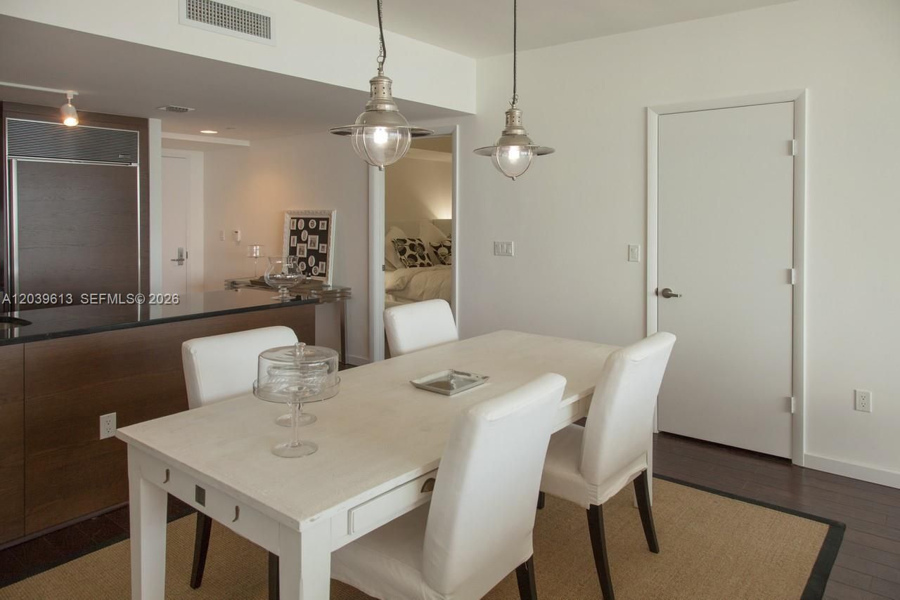 465 Brickell Ave , Unit 4703, Miami, FL 33131 Photo