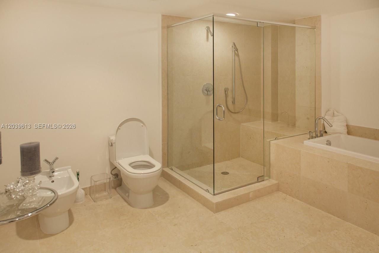 465 Brickell Ave , Unit 4703, Miami, FL 33131 Photo