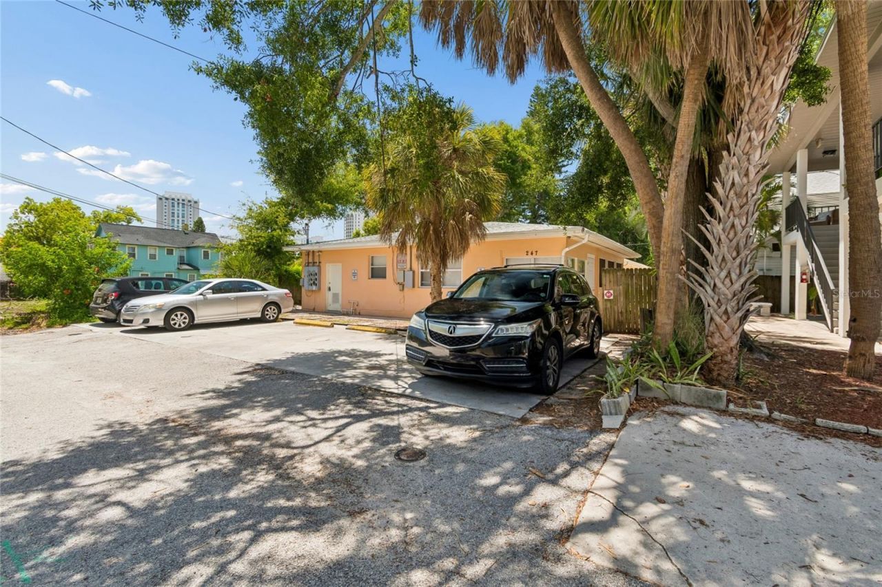 247 6th Avenue N, Saint Petersburg, FL 33701 Photo