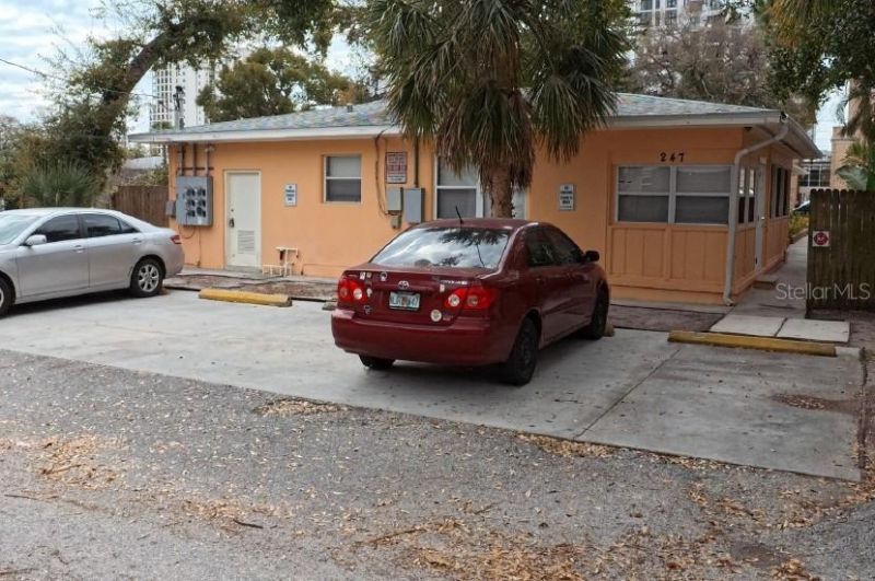 247 6th Avenue N, Saint Petersburg, FL 33701 Photo