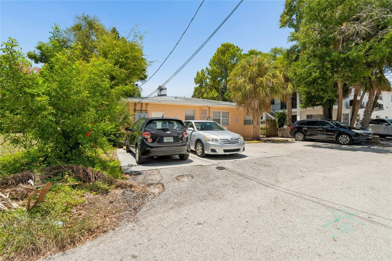 247 6th Avenue N, Saint Petersburg, FL 33701 Photo