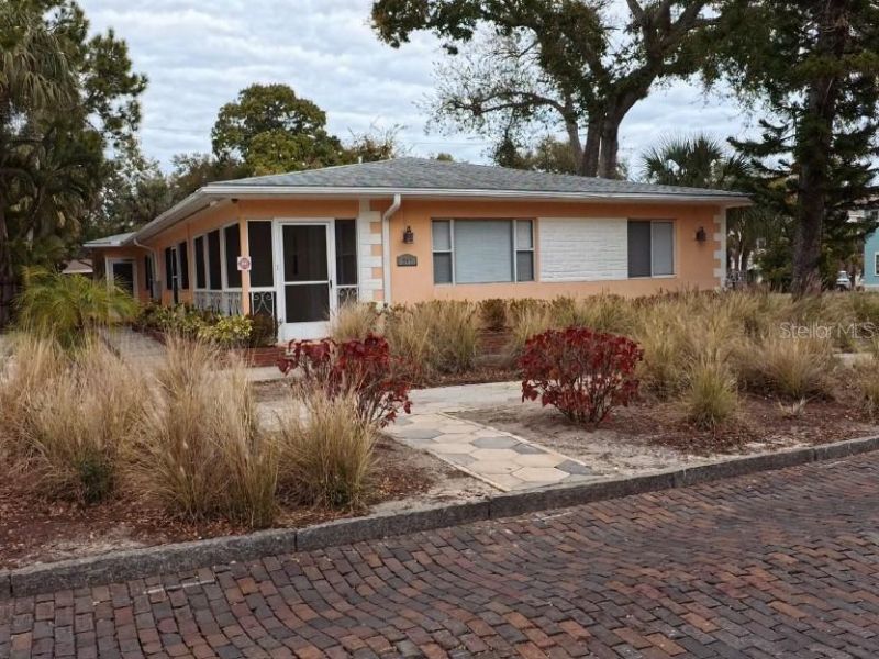 247 6th Avenue N, Saint Petersburg, FL 33701 Photo