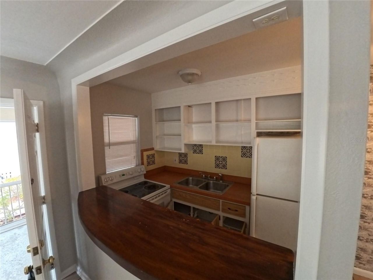 247 6th Avenue N, Saint Petersburg, FL 33701 Photo