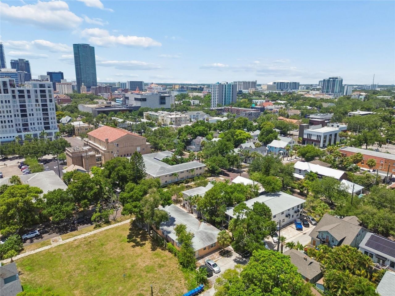 247 6th Avenue N, Saint Petersburg, FL 33701 Photo