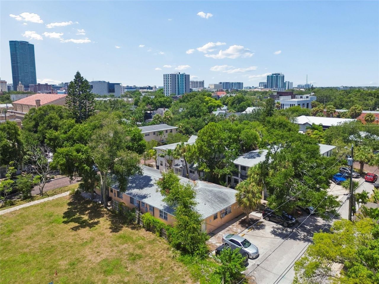 247 6th Avenue N, Saint Petersburg, FL 33701 Photo