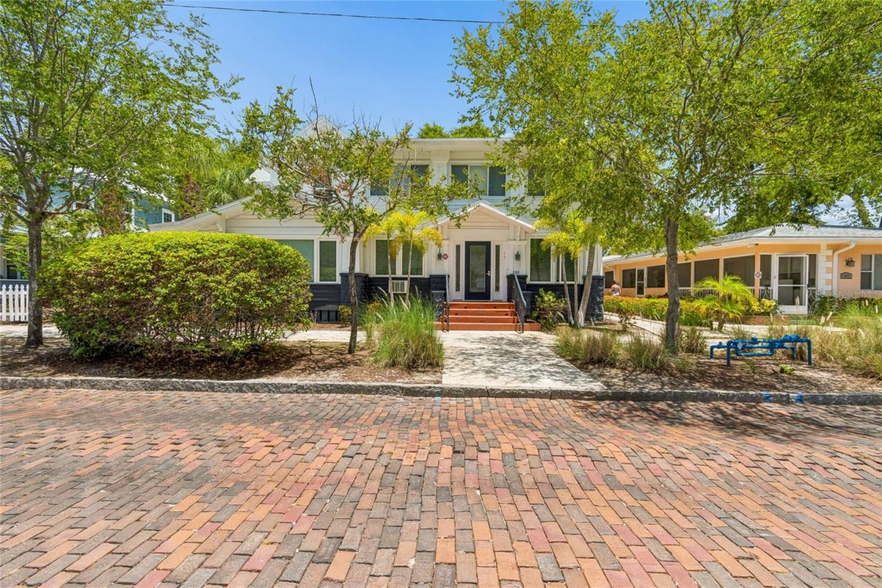 255 6th Avenue N, Saint Petersburg, FL 33701 Photo