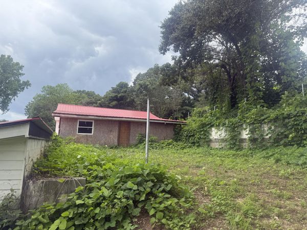 1100 Chisolm Avenue, Bridgeport, AL 35740