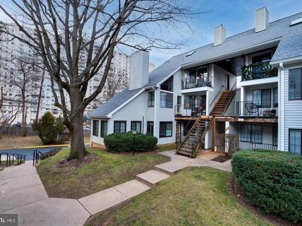 1611 CARRIAGE HOUSE TERRACE, Unit 1611-F, SILVER SPRING, MD 20904