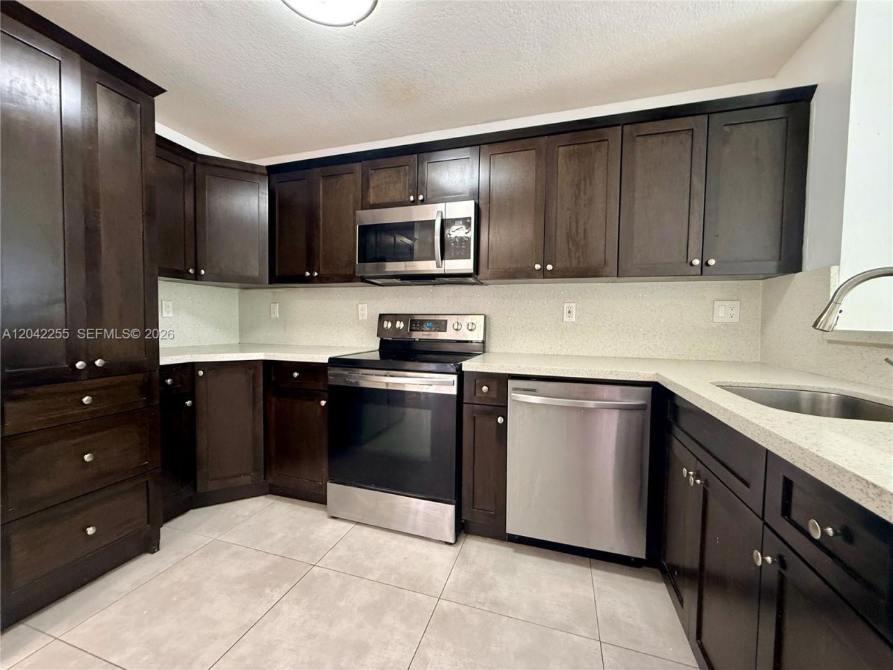 14912 SW 104th St , Unit 48, Miami, FL 33196 Photo