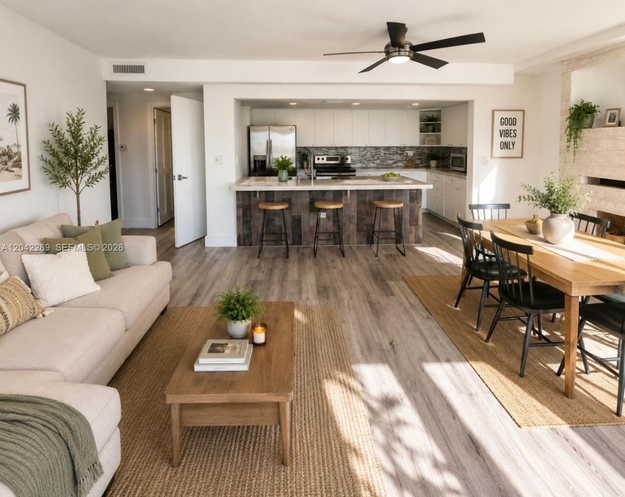 7545 E Treasure Dr, Unit 9H, North Bay Village, FL 33141 Photo