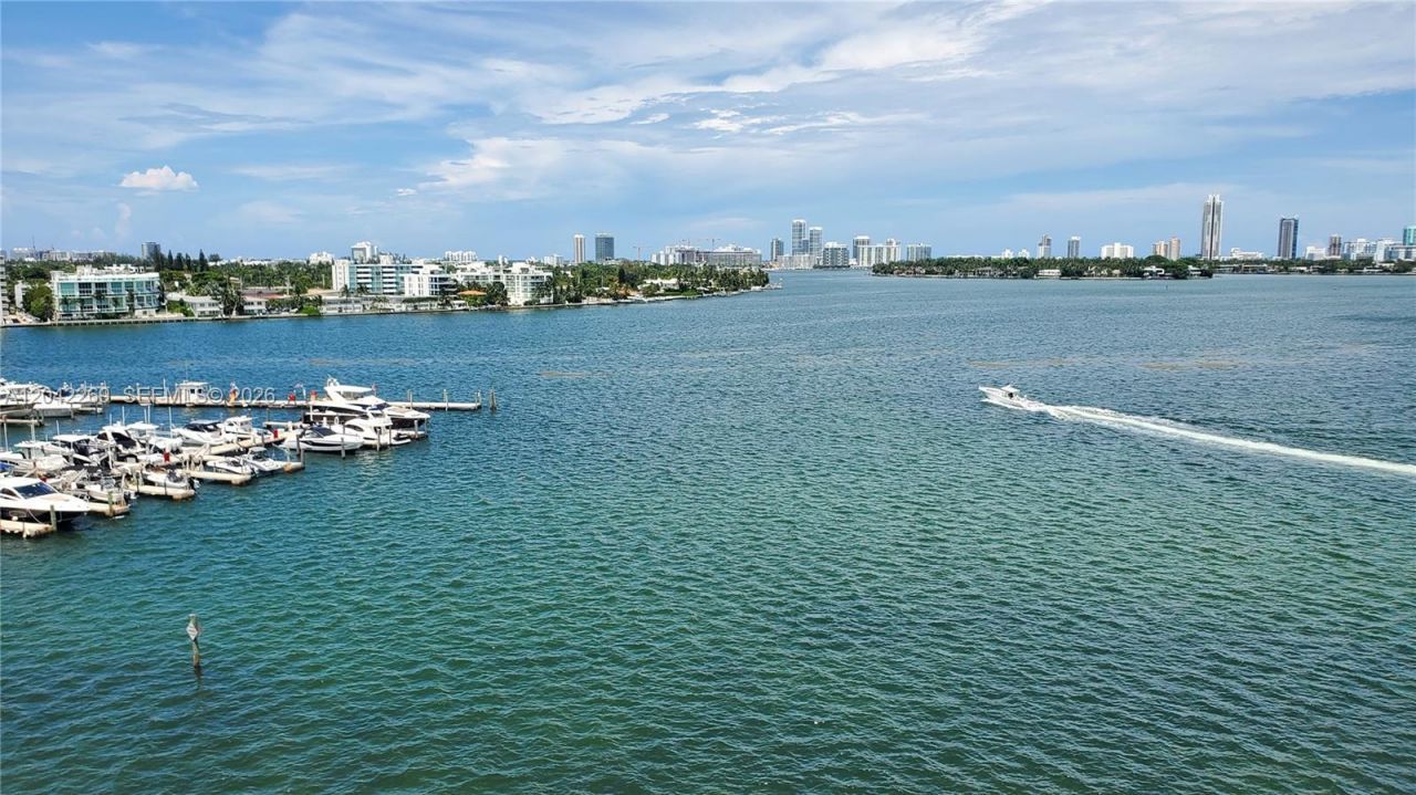 7545 E Treasure Dr, Unit 9H, North Bay Village, FL 33141 Photo