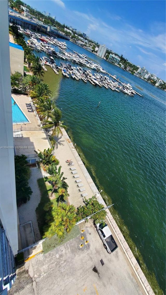 7545 E Treasure Dr, Unit 9H, North Bay Village, FL 33141 Photo