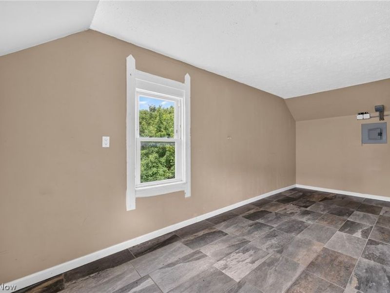 2026 W 44th Street, Cleveland, OH 44113 Photo 17