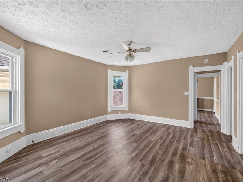 2026 W 44th Street, Cleveland, OH 44113 Photo 7