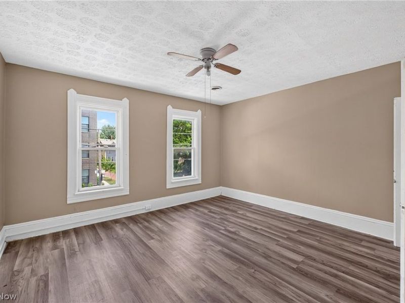 2026 W 44th Street, Cleveland, OH 44113 Photo 9